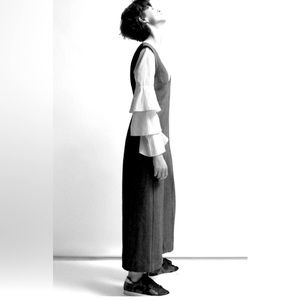 NWT Cartonnier Anthropologie V-neck V-back Cropped Wide leg Jumpsuit Small 6 8